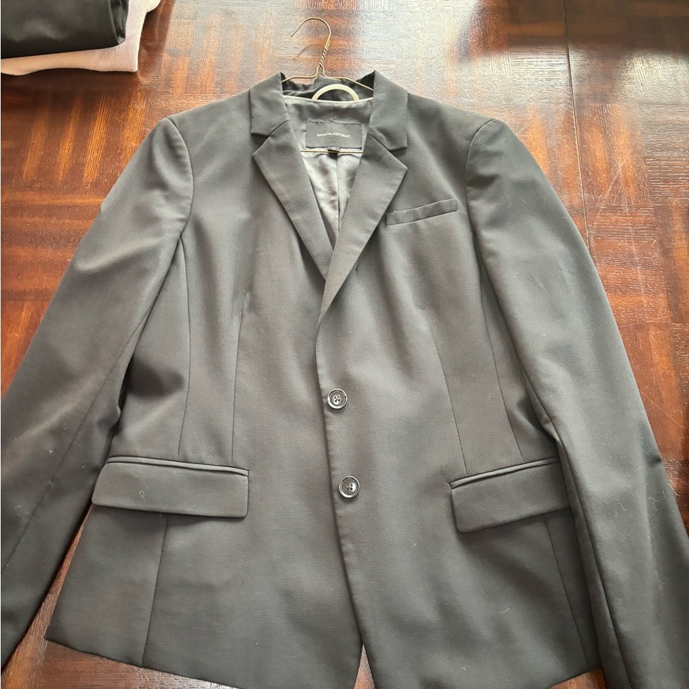 Banana Republic Black Women's Blazer size 12